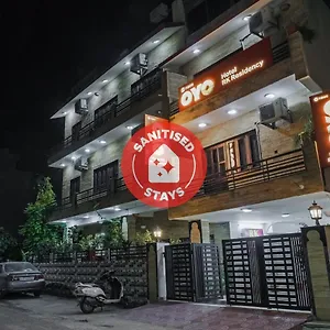 3* Hotel Oyo 11868 Rk Residency