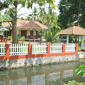 Coconut Creek Farm And Homestay Homestay Kumarakom